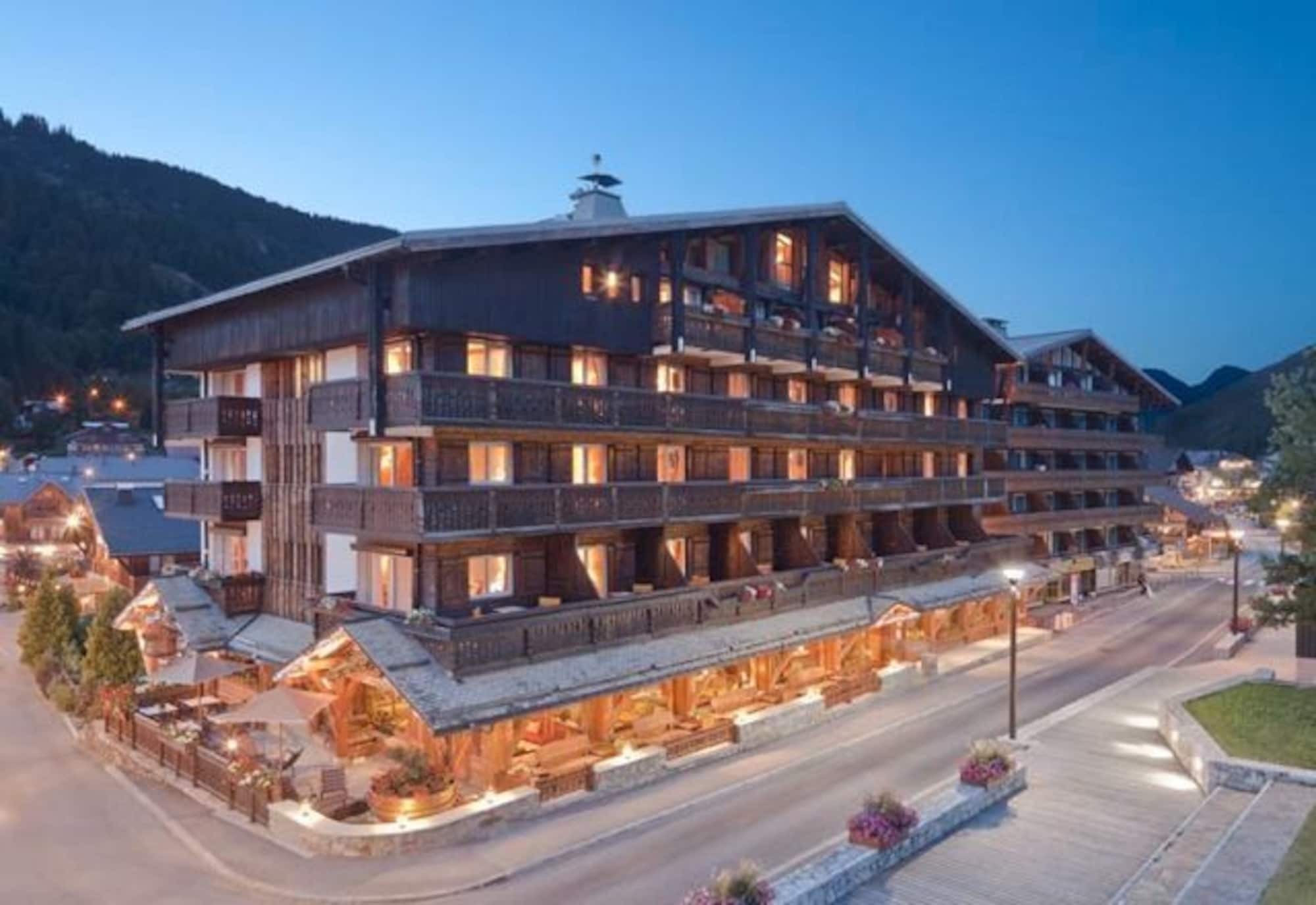 Chalet-Hôtel La Marmotte, La Tapiaz&SPA, The Originals Relais (Hotel-Chalet de Tradition) Les Gets Exterior foto